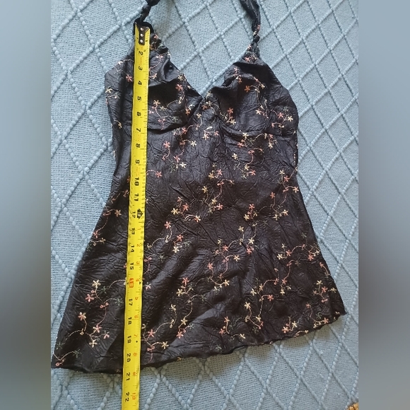Black Floral Halter Top Sz M - Picture 9 of 9